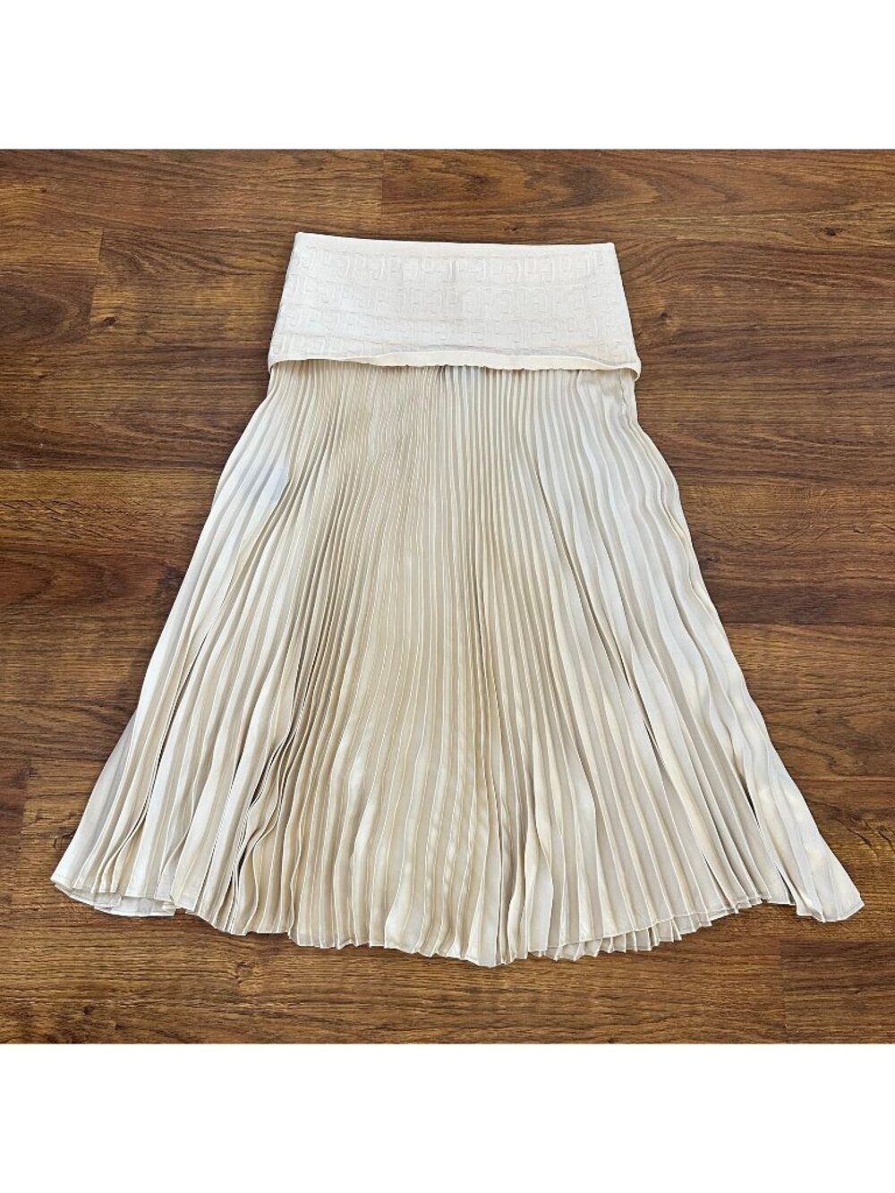Pleated Maxi Skirt - Cream